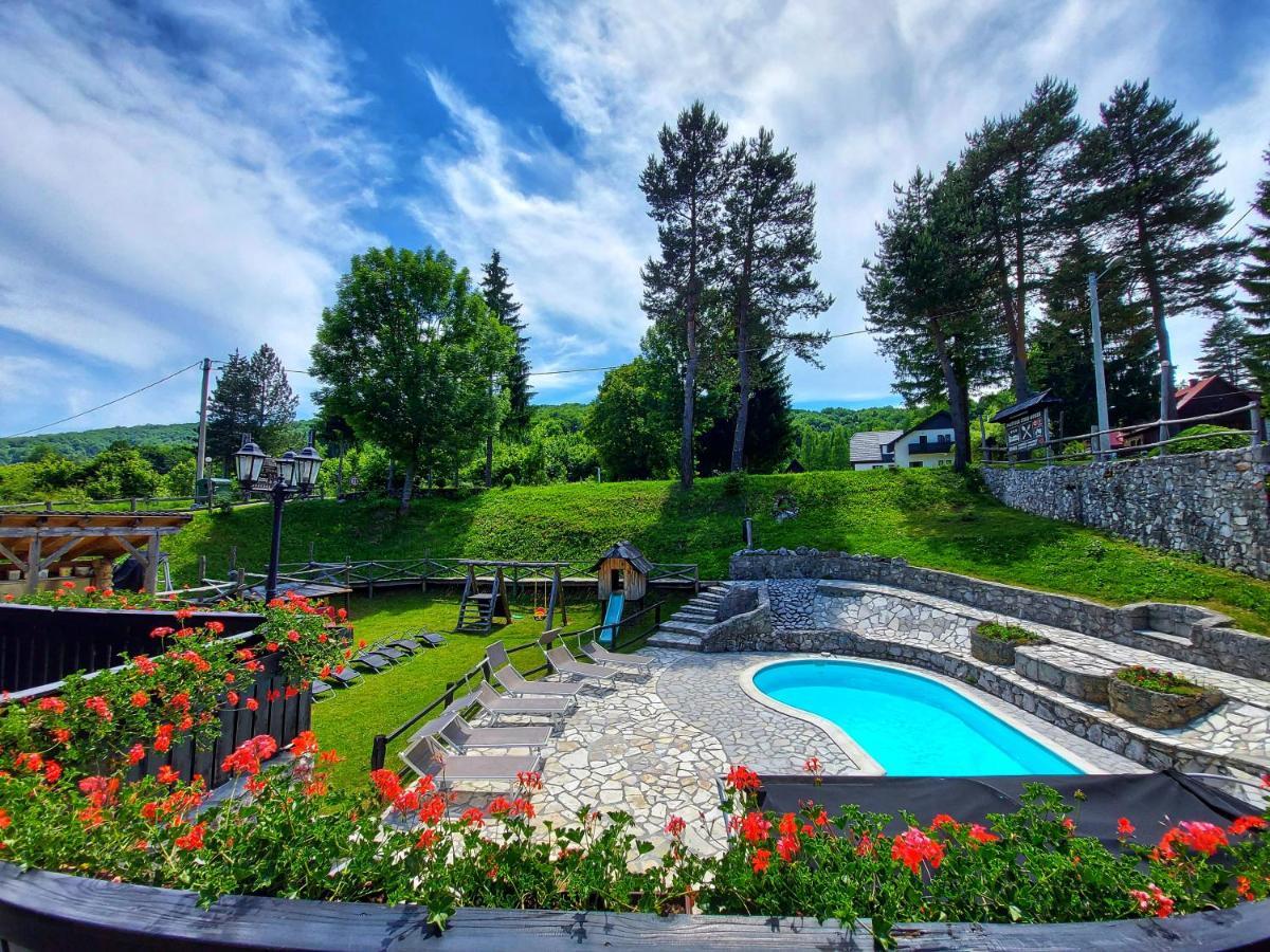 耶泽尔采Plitvice Etno House II住宿加早餐旅馆 外观 照片